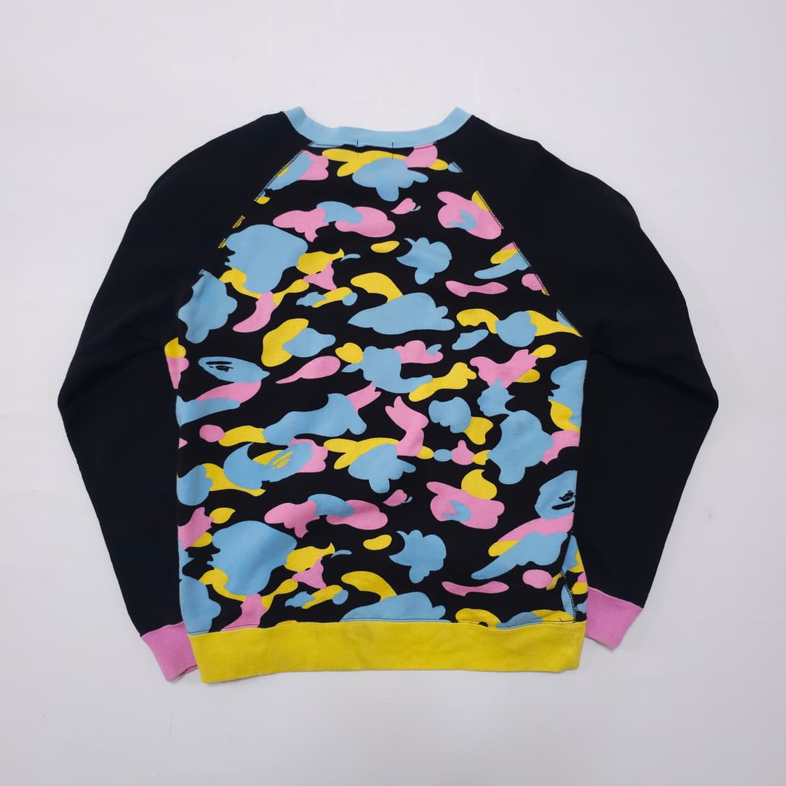 Bape aape 컬러카모 스웻셔츠 상품이미지6