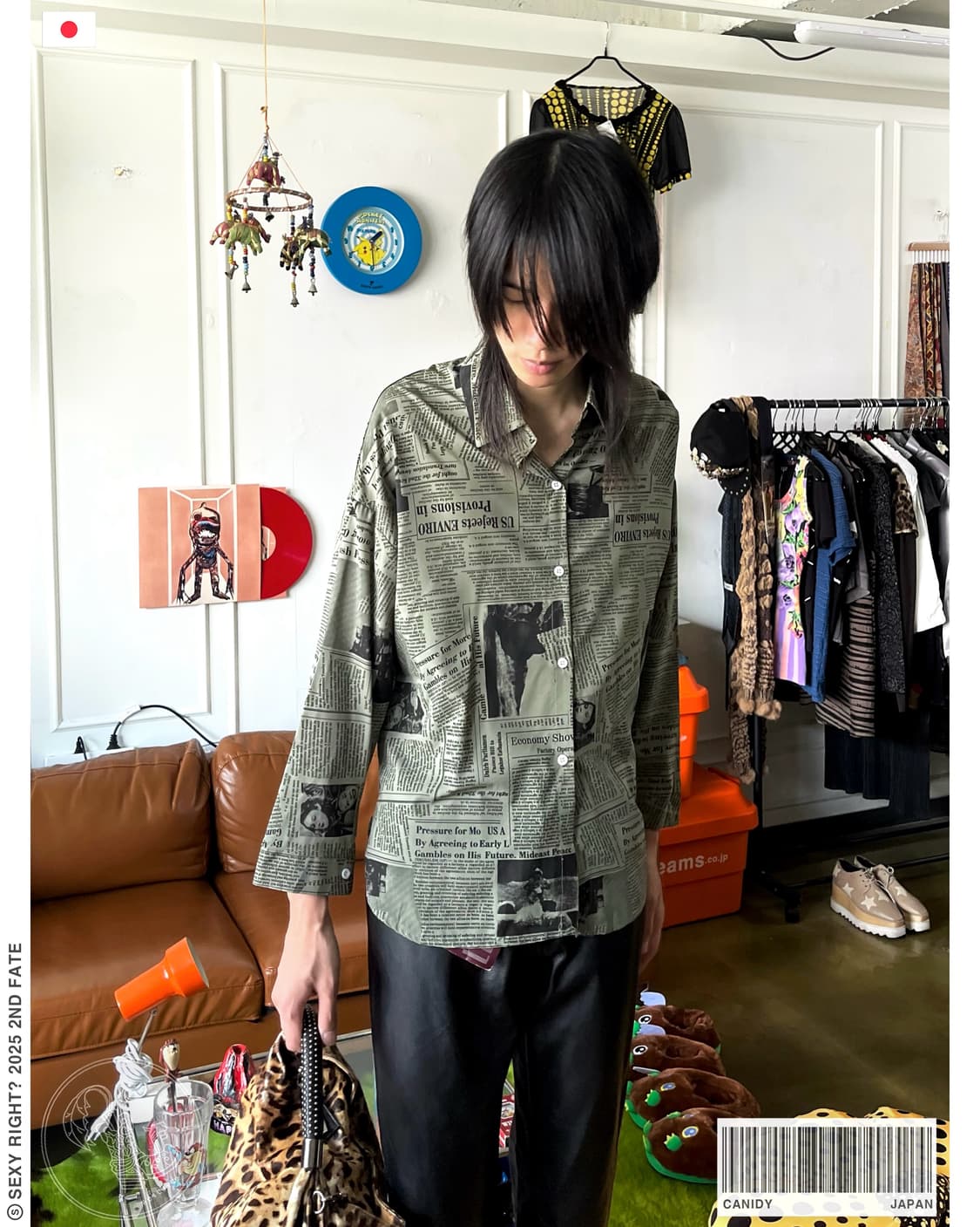 90-00s CANIDY Newspaper Graphic Shirt 상품이미지1