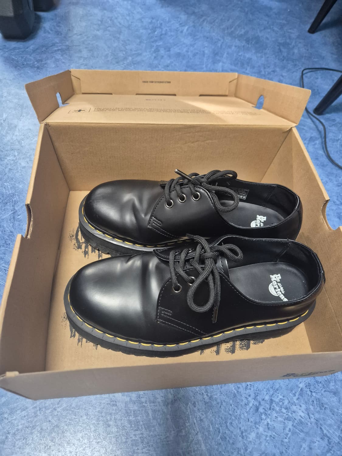 닥터마틴 1461 쿼드 블랙 260 상품이미지1