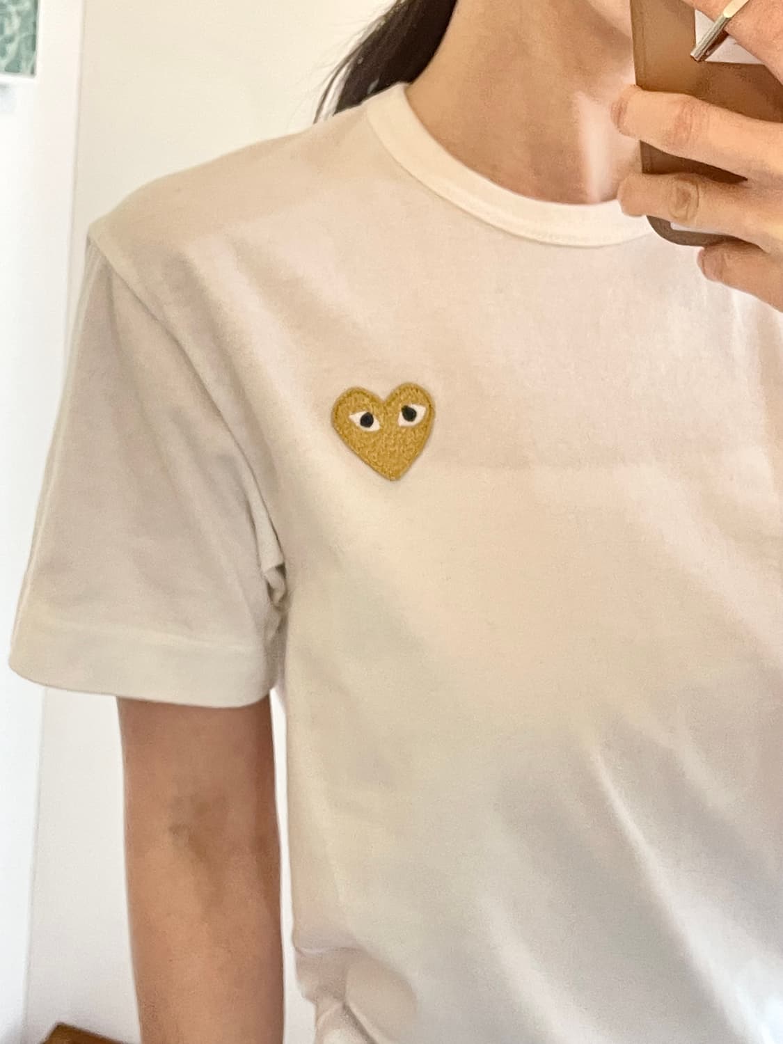 꼼데가르송 골드 하트 와펜 반팔 상품이미지3