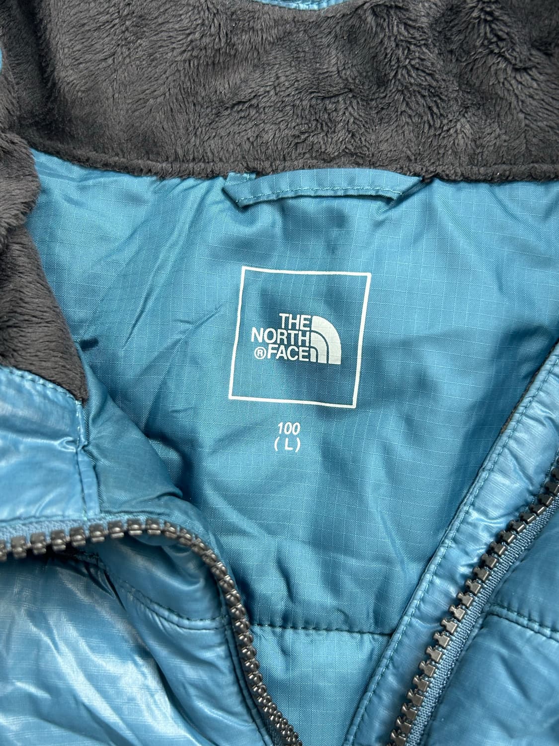 노스페이스 스카이블루 배색 경량패딩 L 상품이미지5