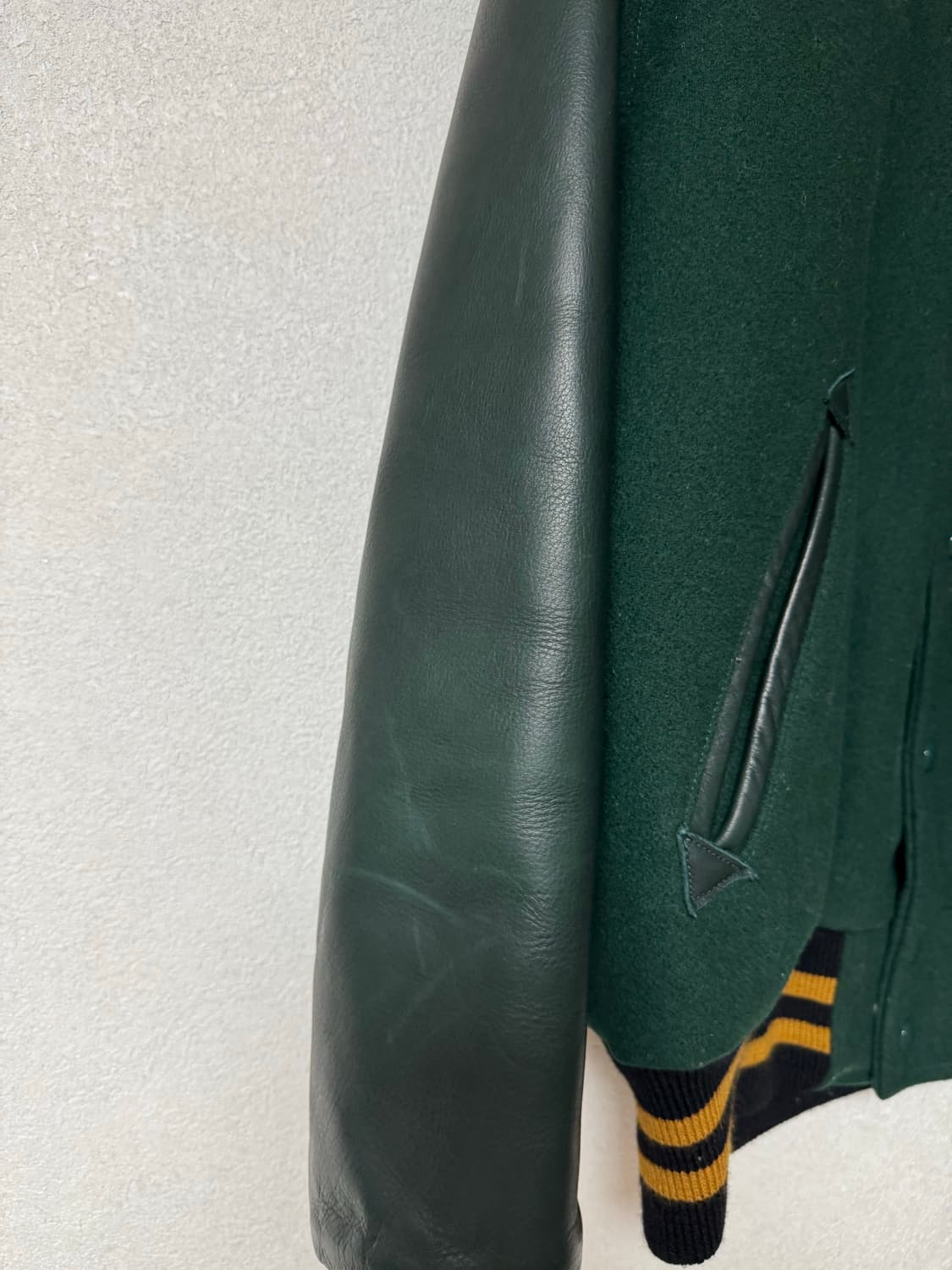 팔라스 헤러즈 골든배어 바시티자켓[L] 상품이미지5