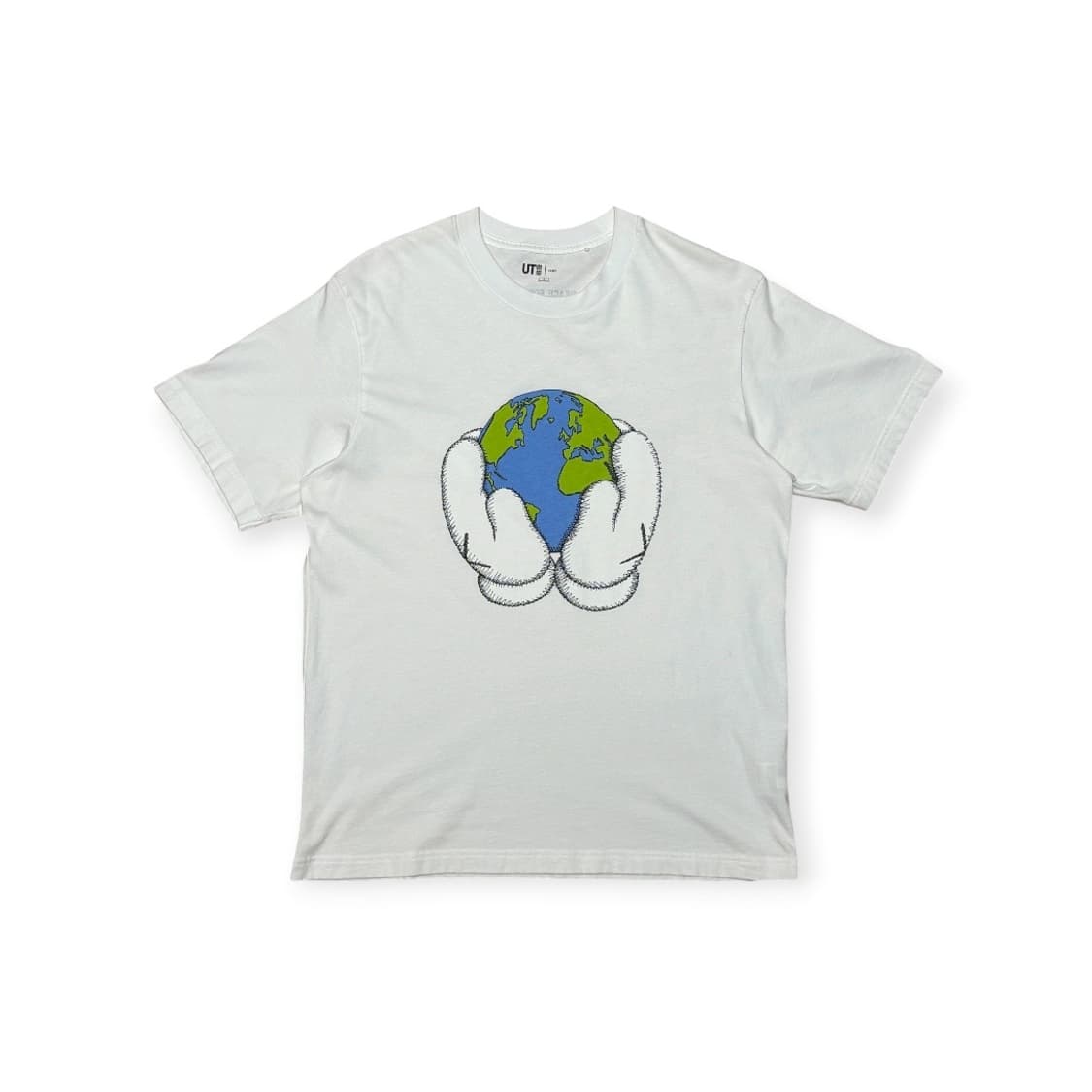 KAWS x Uniqlo Peace For All T-Shirt 상품이미지1