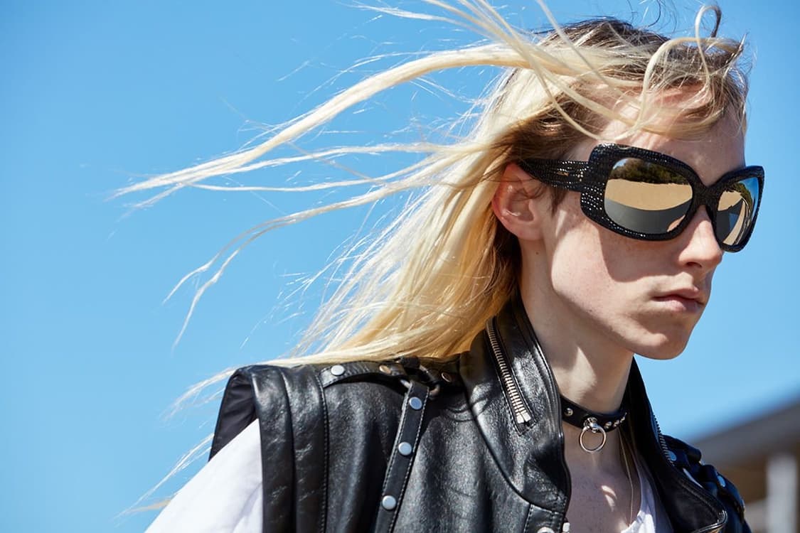 [NCT 착용] 셀린느 22ss 하네스 스터드 레더 베스트 상품이미지2