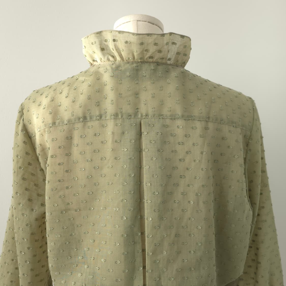 Montate 올리브그린 마혼방 시스루 프릴 8부 블라우스 상품이미지8