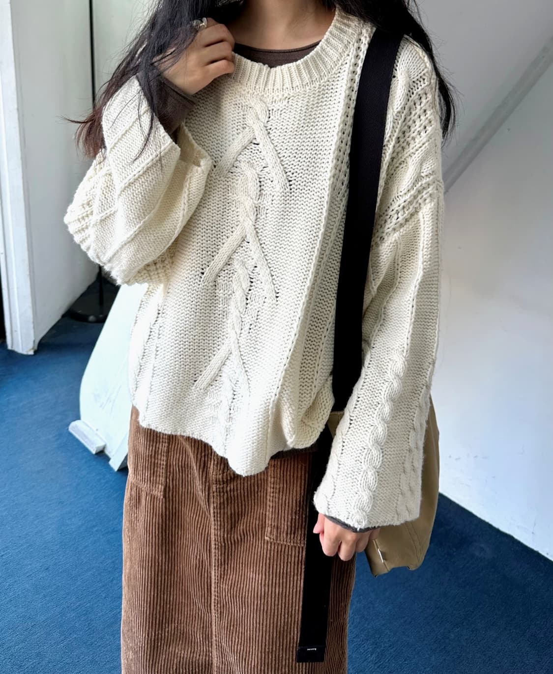 Wide sleeve design loose knit P/O 상품이미지4