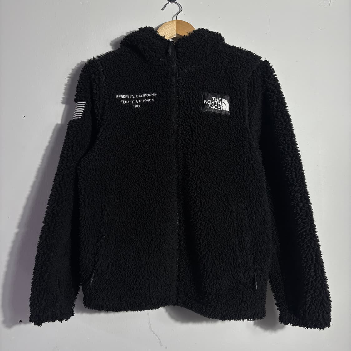 노스페이스 블랙 보아 플리스 후드 집업 (무료배송) 상품이미지1