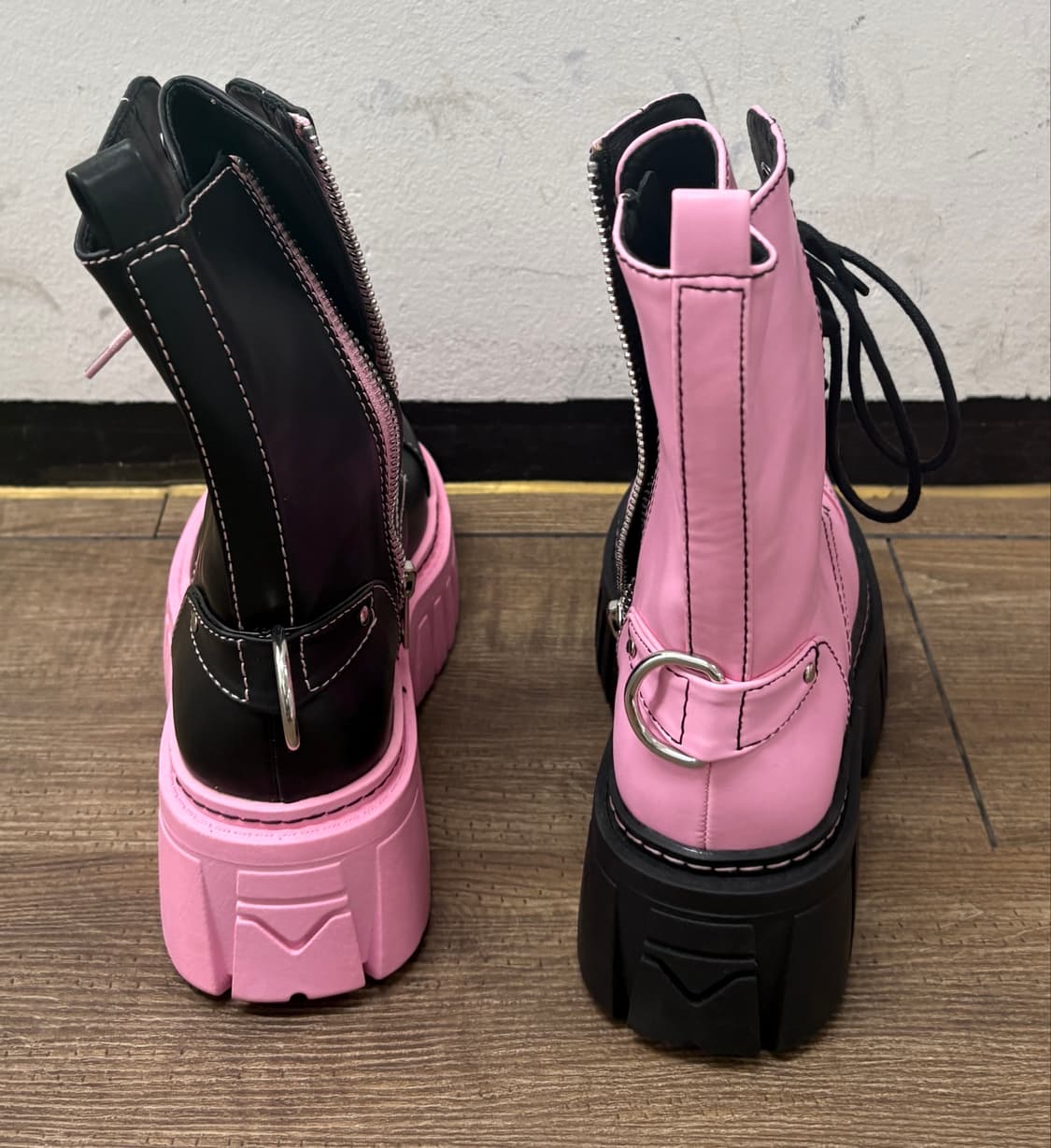 돌스킬 블랙핑크 부츠 상품이미지5