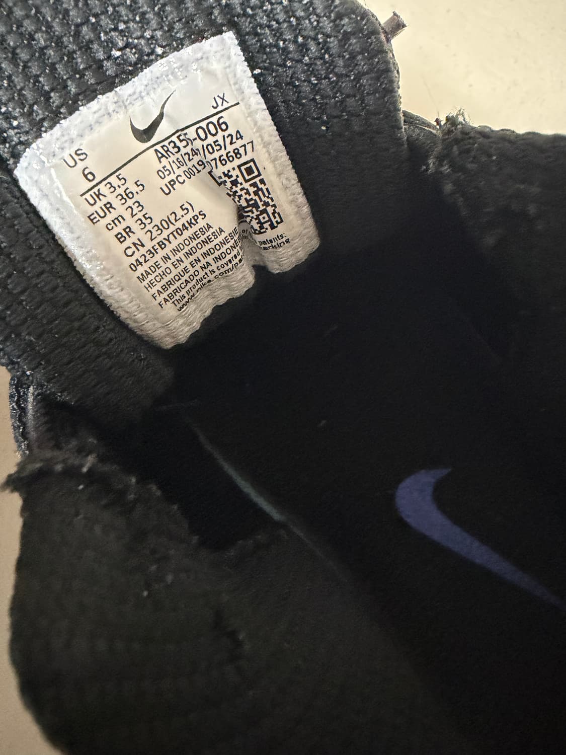 (W) 나이키 샥스 R4 메탈릭 실버 앤 블랙 상품이미지5