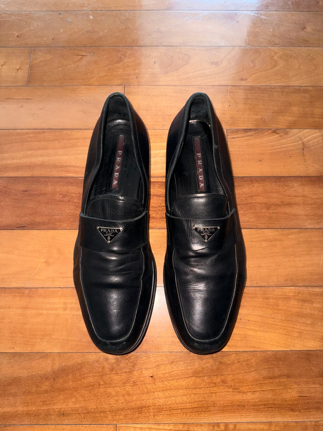 삼각 로고 로퍼 상품이미지1