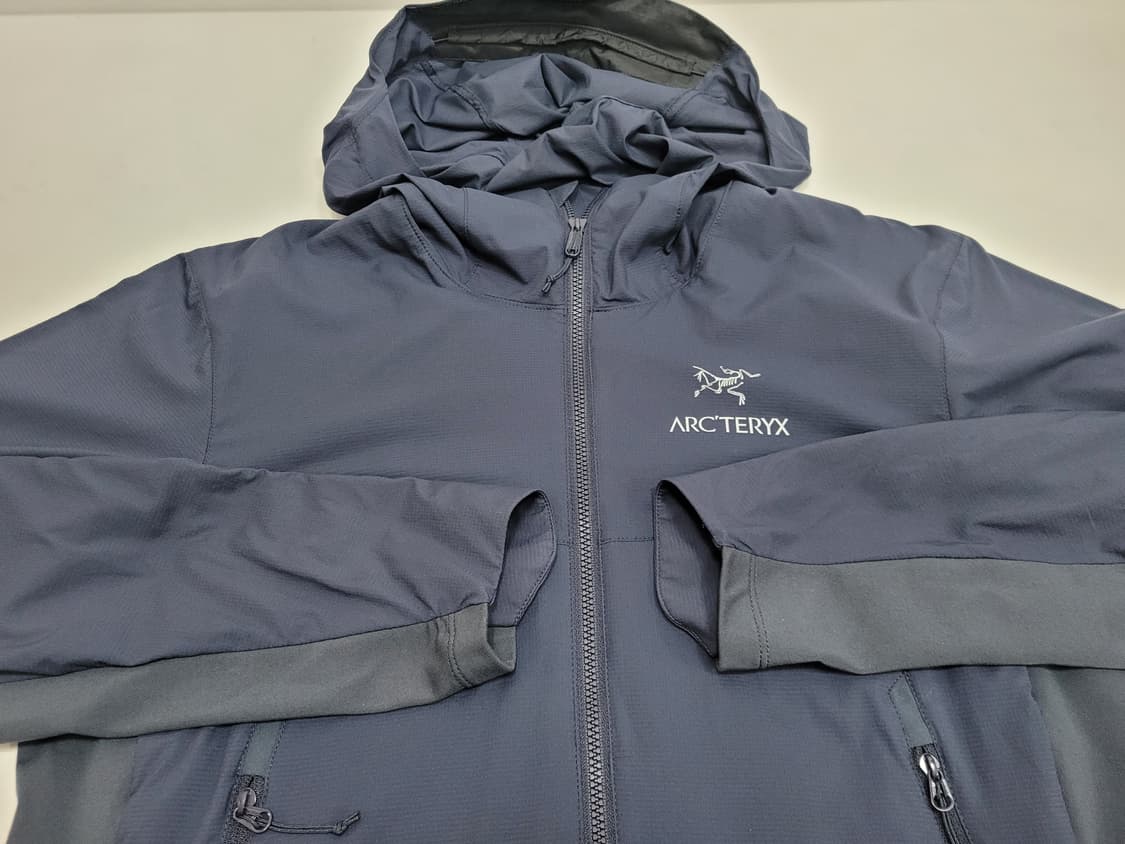 ARCTERYX 아크테릭스 아톰 SL 후디 바람막이 자켓 / 여 S

 상품이미지3