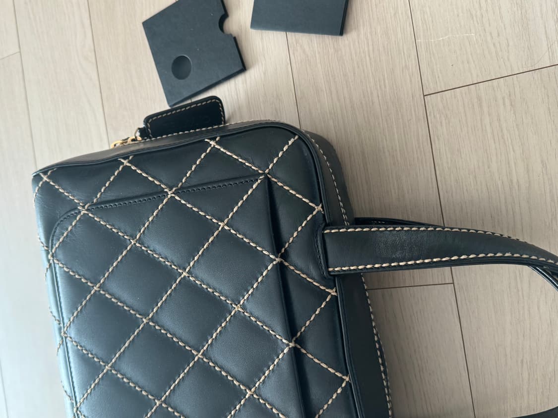 샤넬 와일드 스티치 볼링백 CC로고 빈티지토트백 상품이미지5