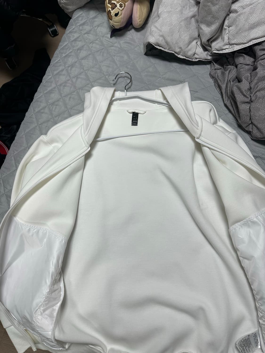 레알마드리드 앤섬 자켓 후드집업 M 상품이미지4