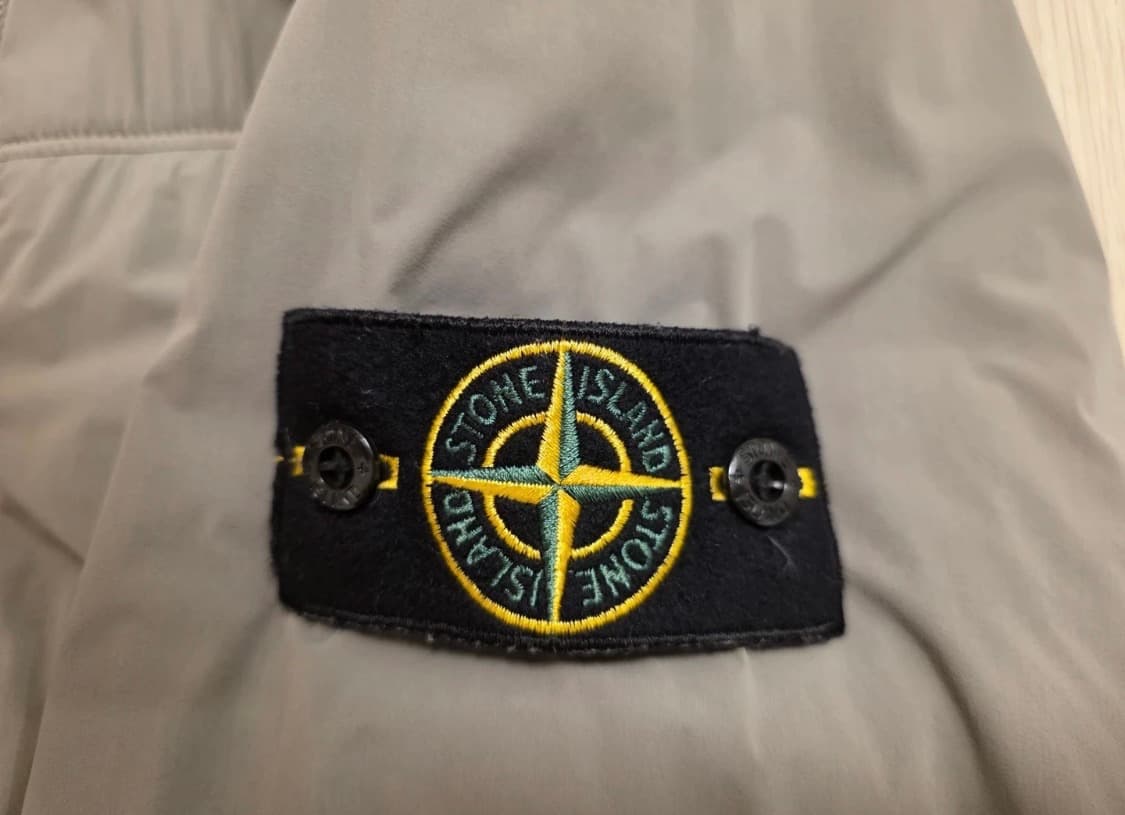 스톤아일랜드 컴포트 테크 자켓 상품이미지3