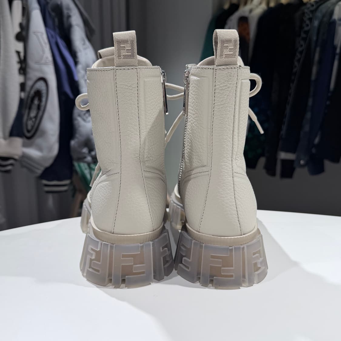 (A+/7) / 펜디 포스 컴뱃 워커 부츠 레더 가죽 아이보리 상품이미지4