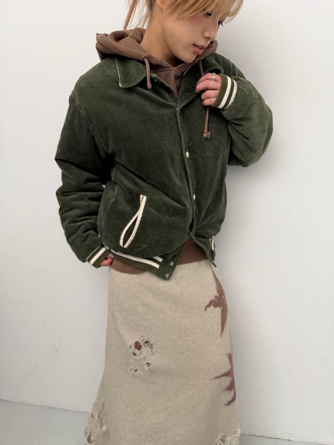 카키 코듀로이 바시티 자켓 상품이미지3