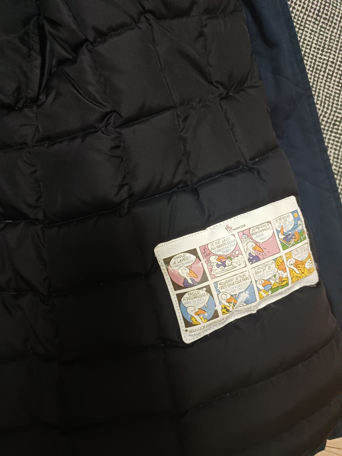 몽클레르(Moncler) 네이비 퍼 트리밍 파카 상품이미지5