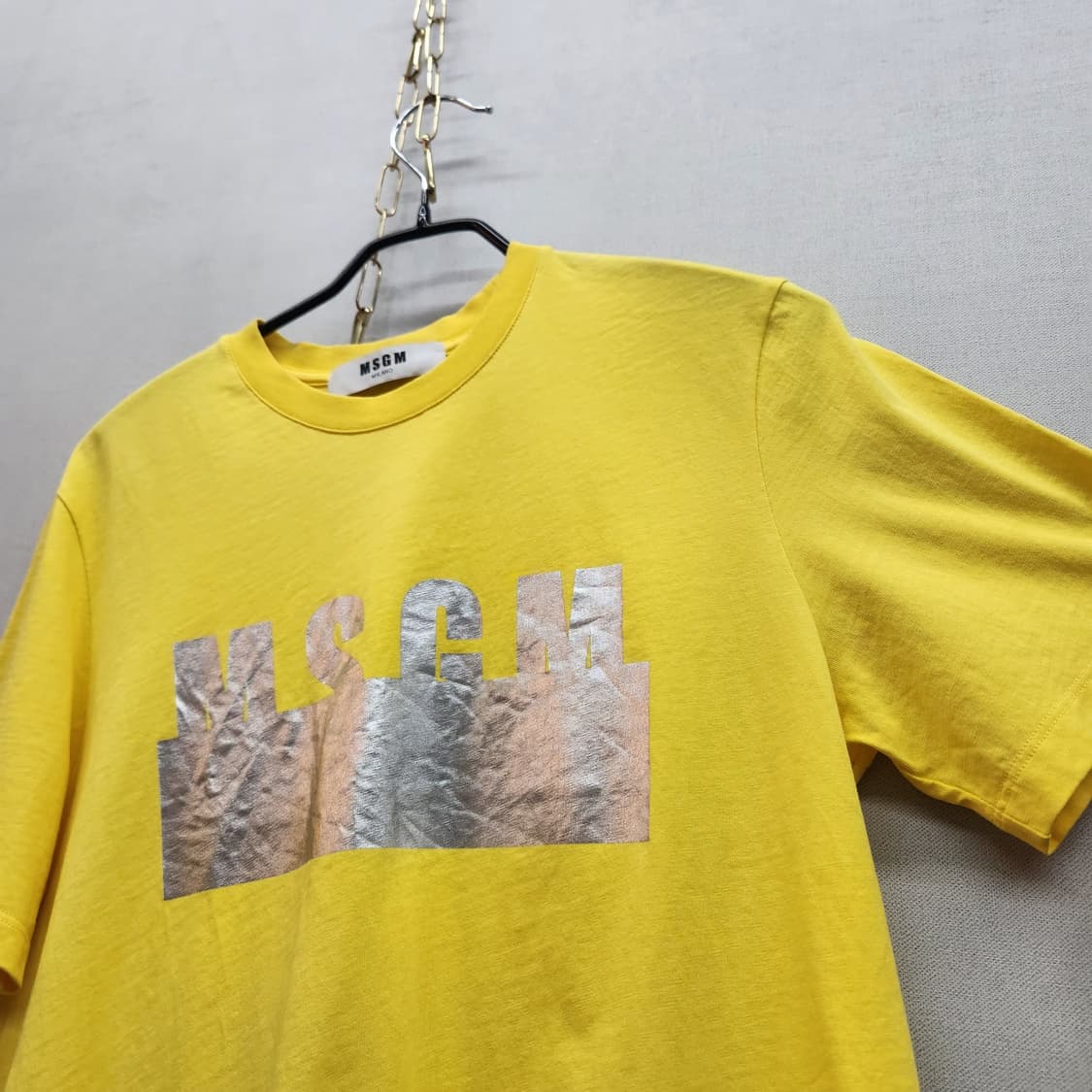 MSGM 실버 메탈릭 로고 반팔티 M 상품이미지3