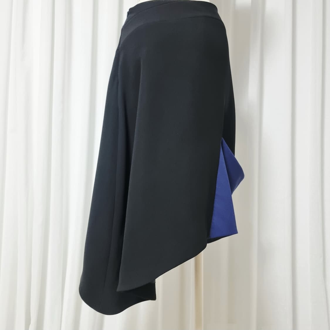 JW Anderson 컬러블록 웨이비 언발란스 스커트 (UK8) 상태최상 상품이미지4