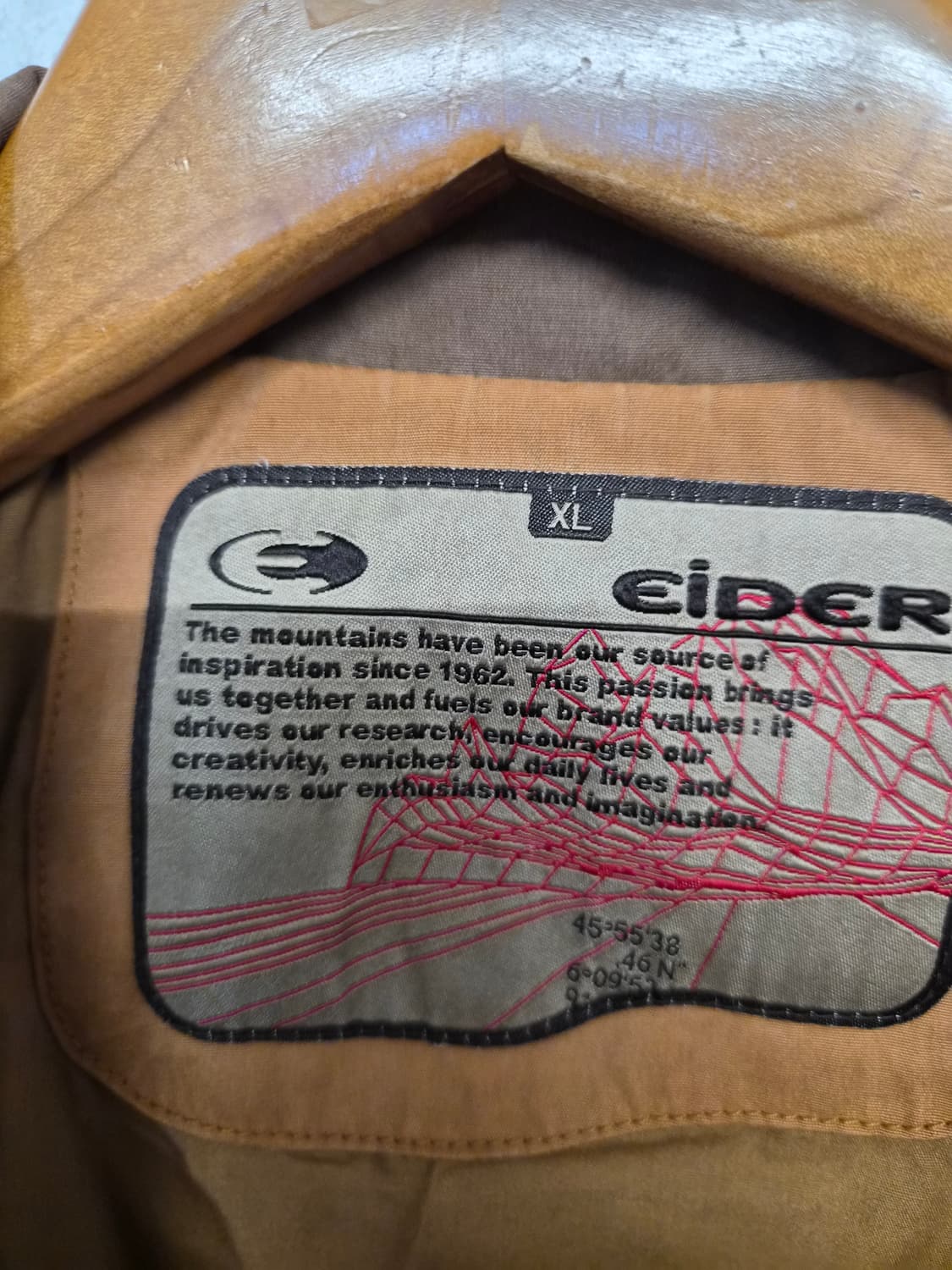 XL) EIDER 아이더 야상 점퍼 팝니다 상품이미지4