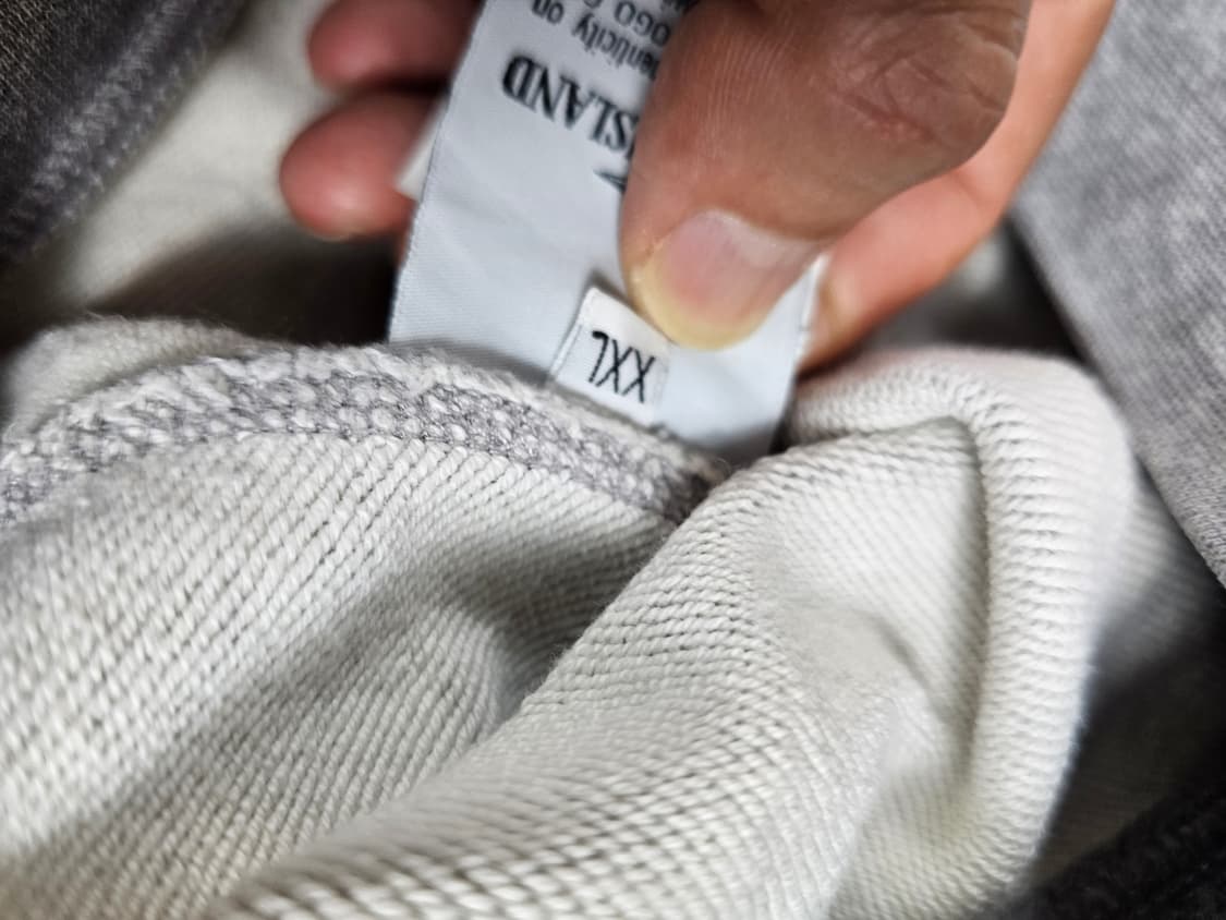 스톤아일랜드맨투맨 상품이미지2