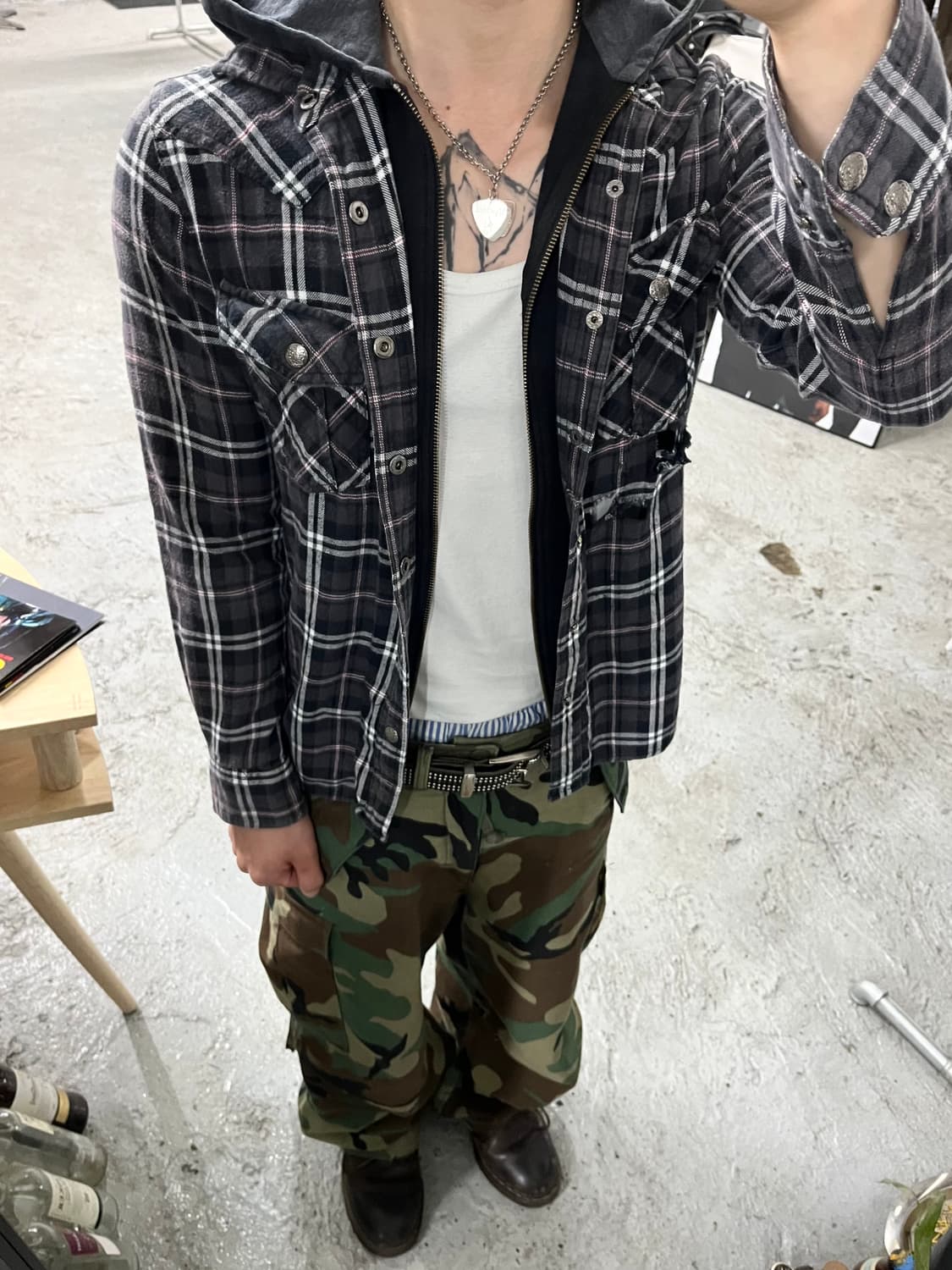 Thruxton western hood zip shirt 상품이미지3