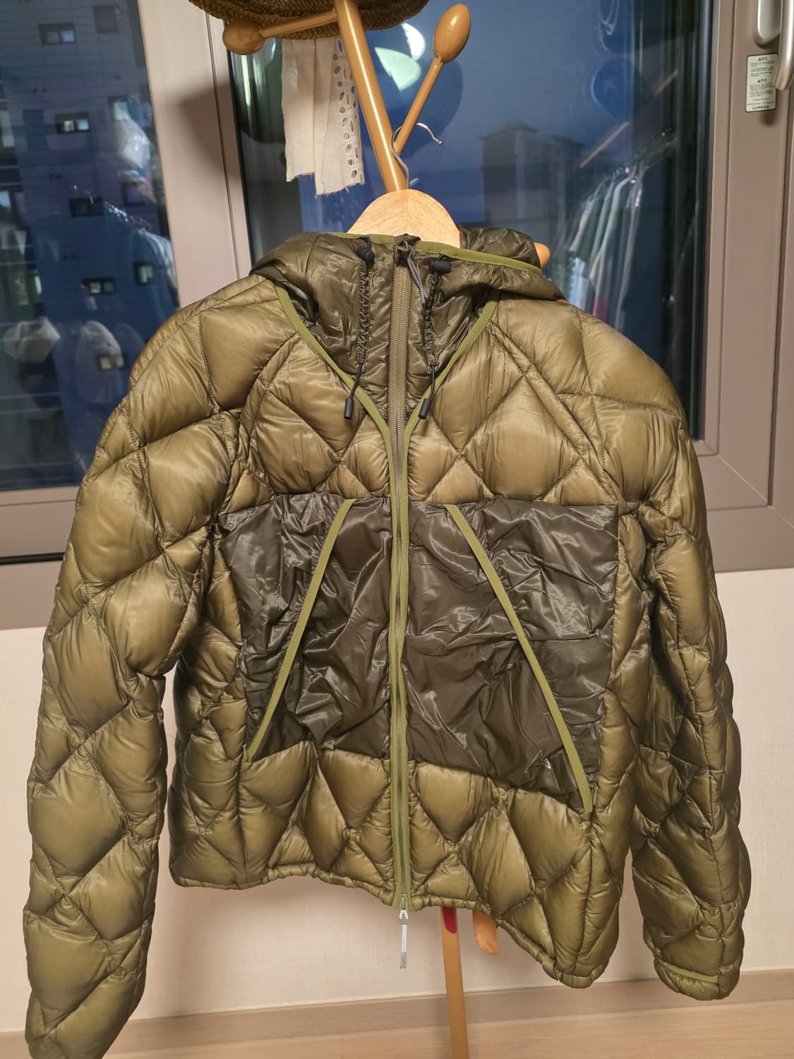 로아 패딩 판매 합니드 M 상품이미지1