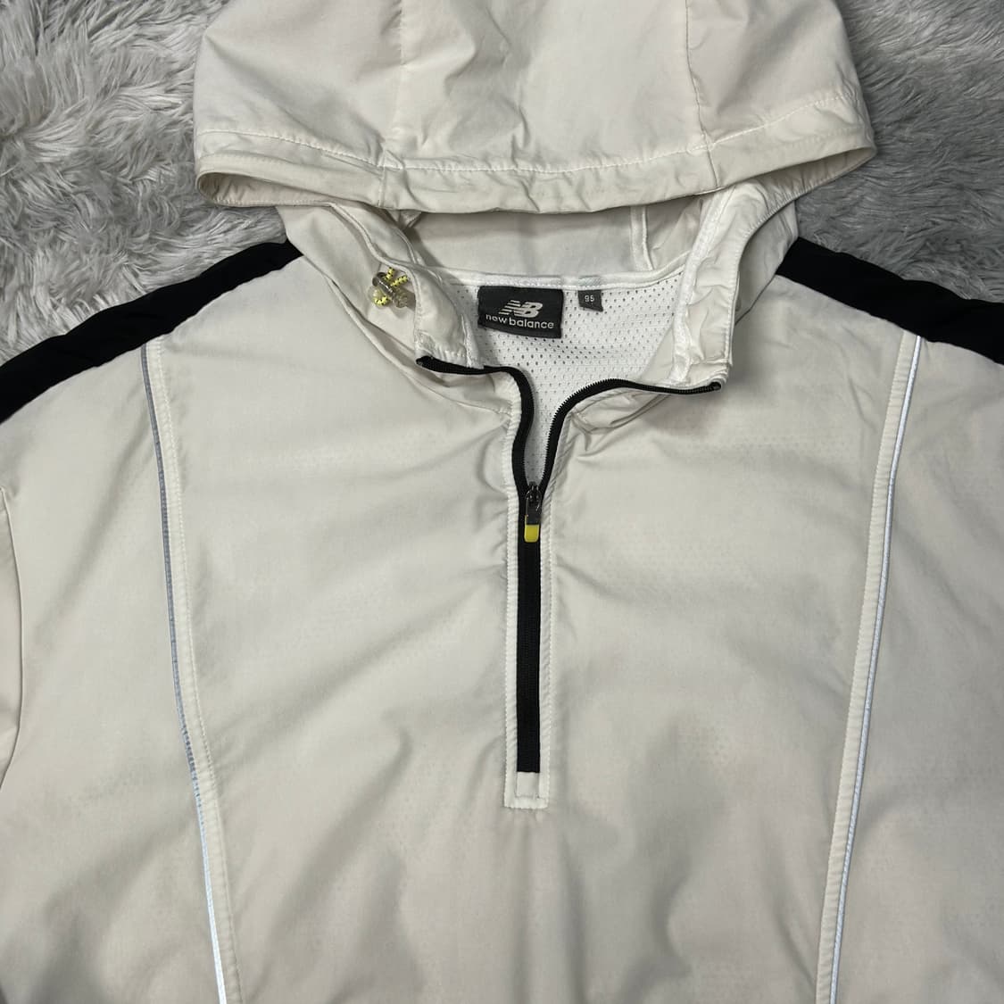 뉴발란스 우븐 후드 아노락 상품이미지2