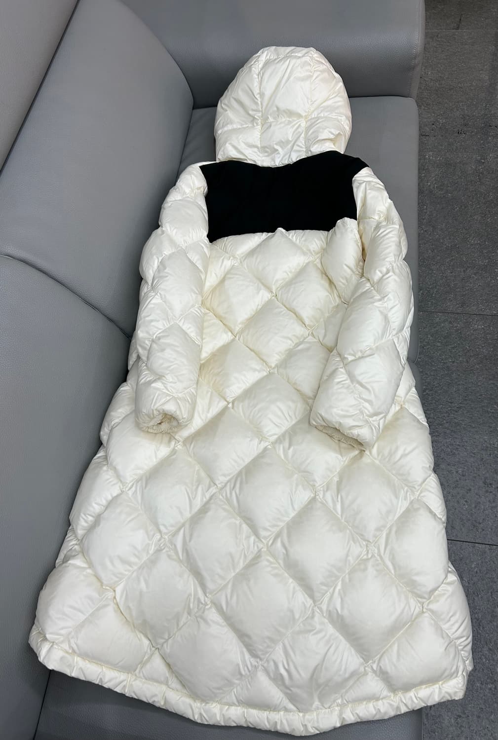 몽클레어 듀록 퀼팅 롱 다운패딩(1사이즈/55~66가능) 상품이미지7