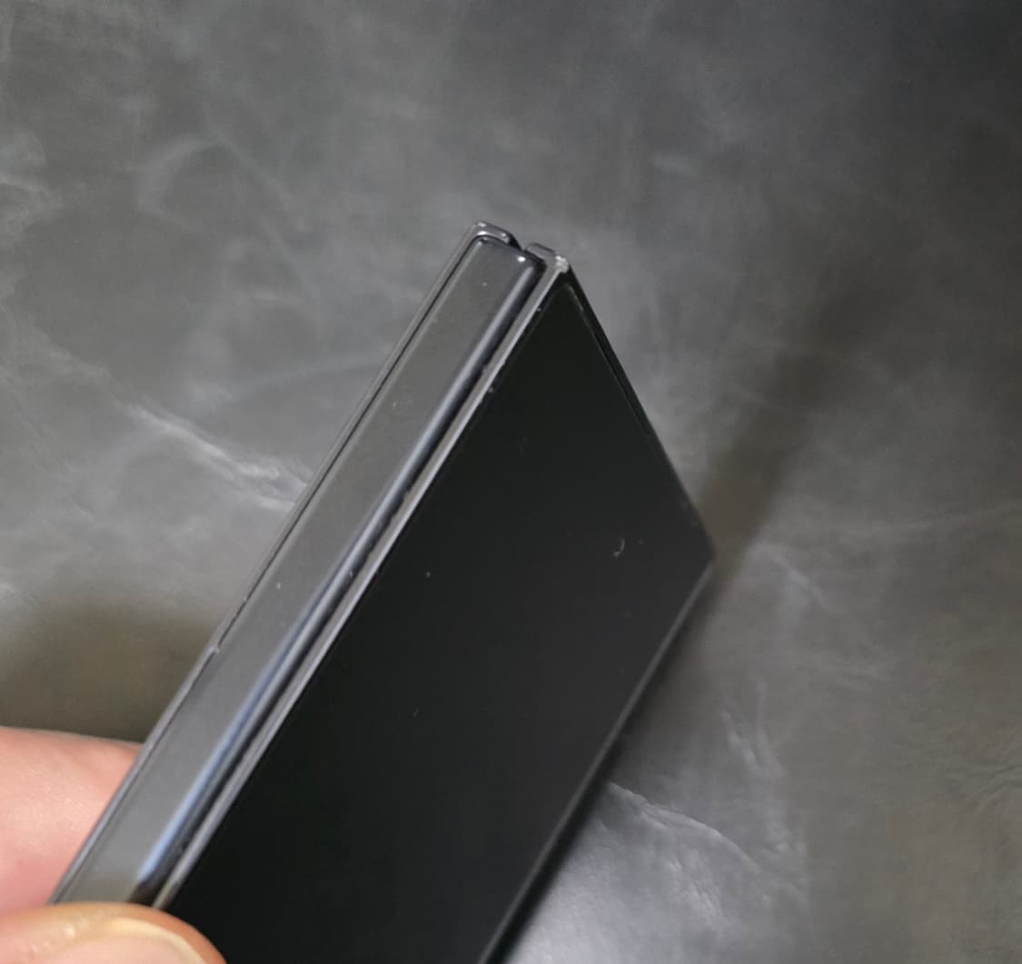 갤럭시폴드7 블랙 256 상품이미지3