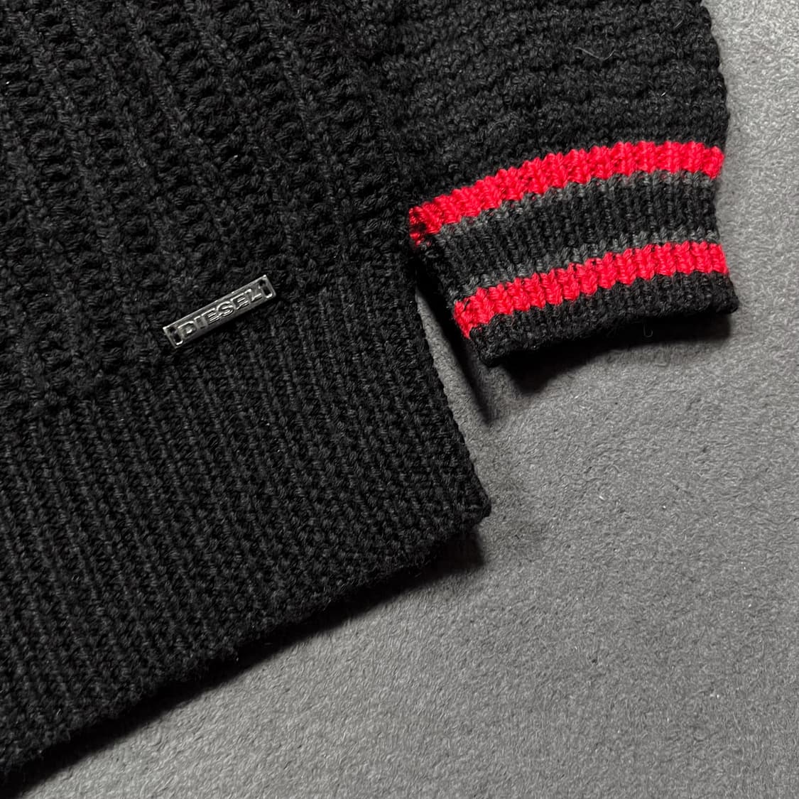 Diesel 디젤 패턴 브이넥 니트 상품이미지3