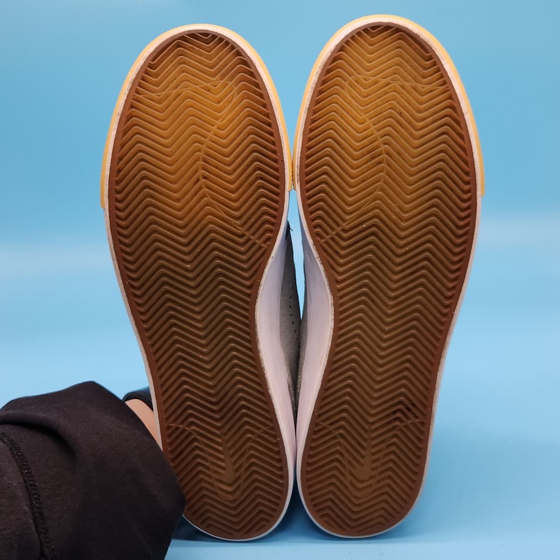 ooo 나이키 SB줌 야노스키 남성스니커즈 270 상품이미지3