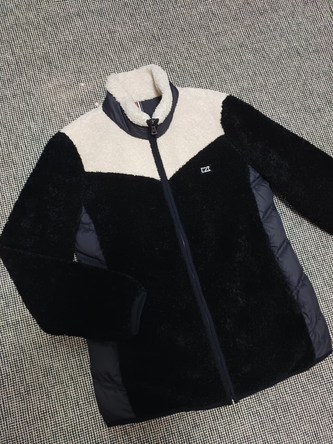 커터앤벅(Cutter & Buck) 구스다운 하이브리드 자켓 상품이미지2