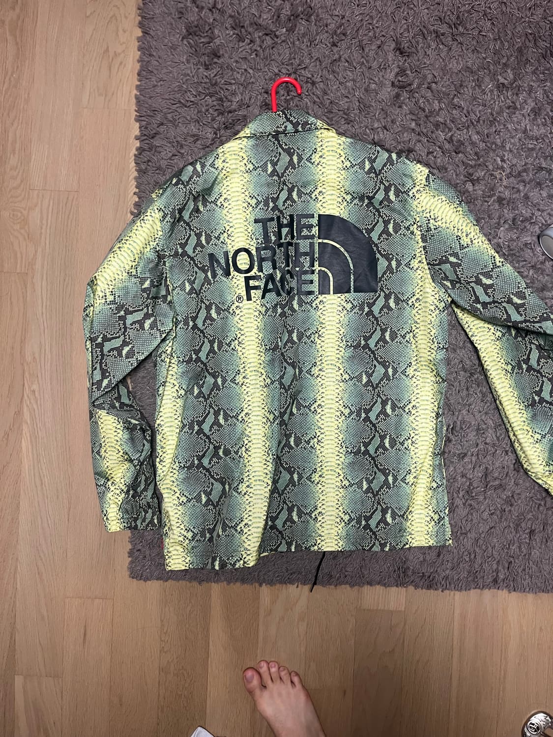 슈프림 노스페이스 파이톤 코치자켓 상품이미지2