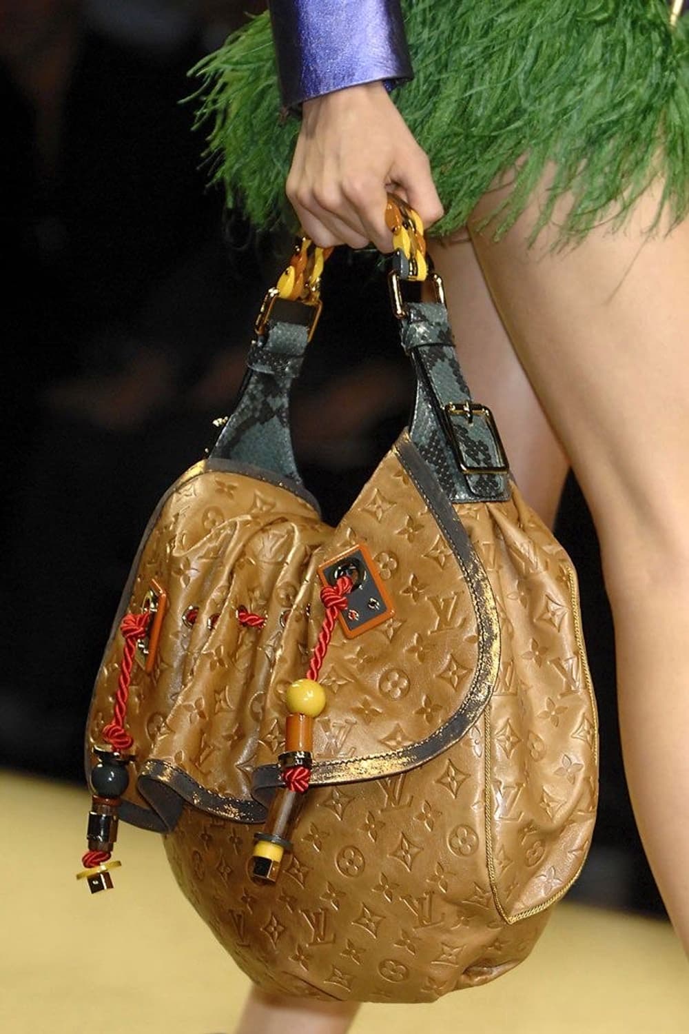 루이비통 모노그램 칼라하리 GM 리미티드 에디션 상품이미지2