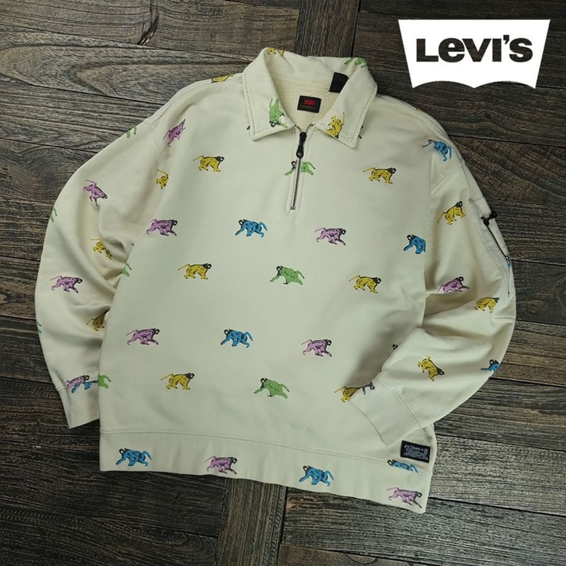 [리바이스] 멀티 그래픽 패턴 오버핏 카라 맨투맨 베이지 M19299 상품이미지1