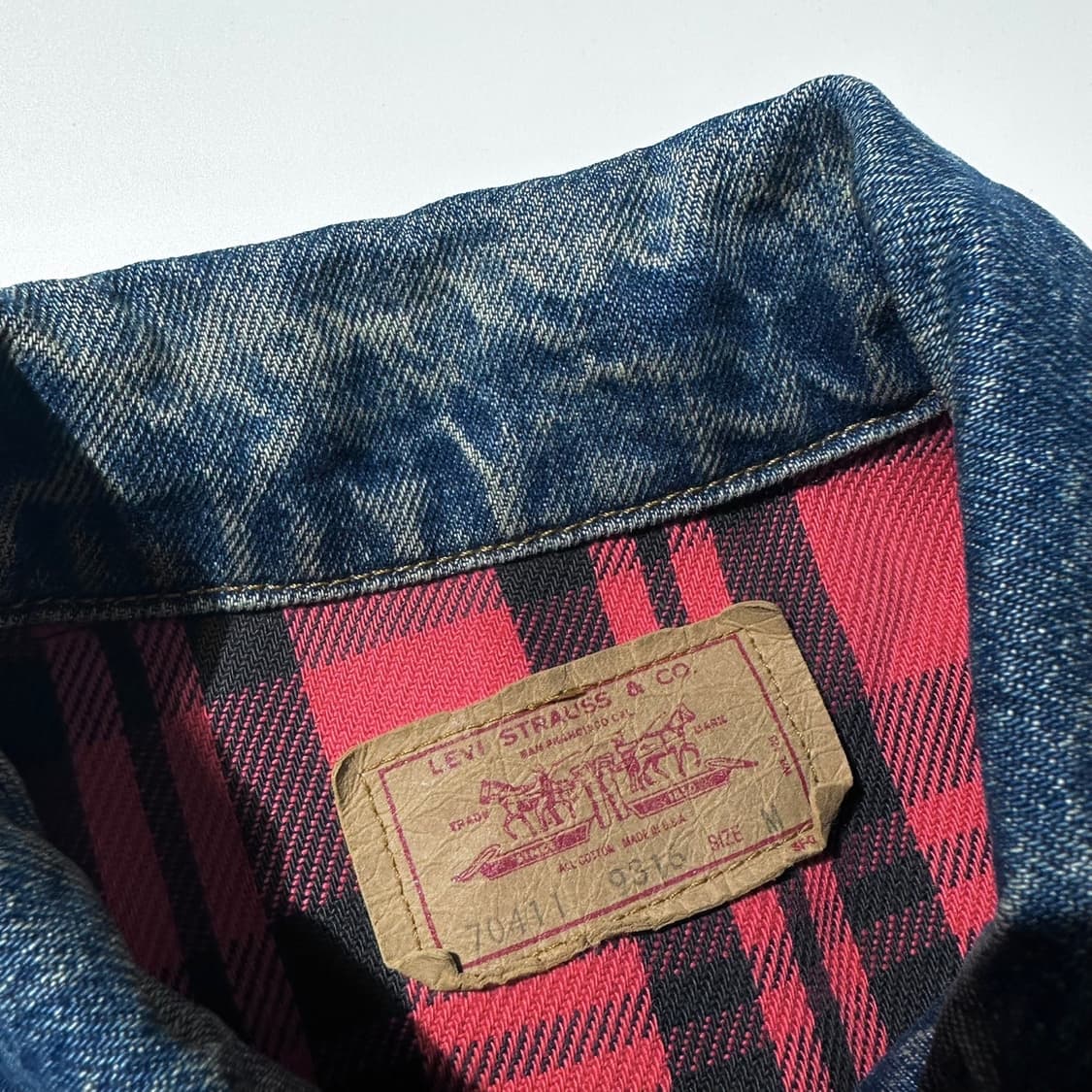 90’s USA 리바이스 체크 라이닝 데님 트러커 자켓 상품이미지4