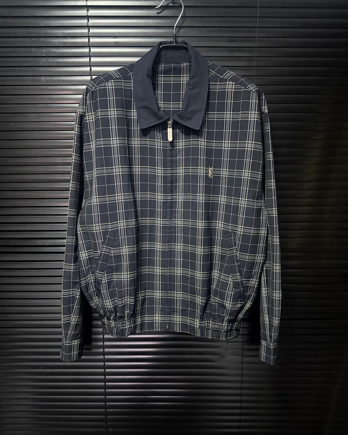 입생로랑 체크 폴리쉘 블루종 봄버 워크 자켓 점퍼 카라 집업 100 L 상품이미지2