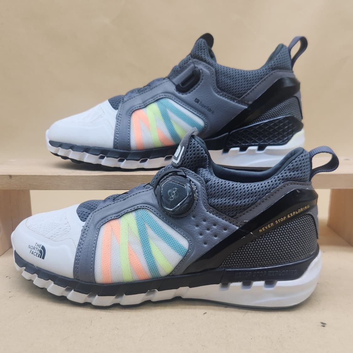 노스페이스 다이나믹 하이킹 트레킹화 245 상품이미지1