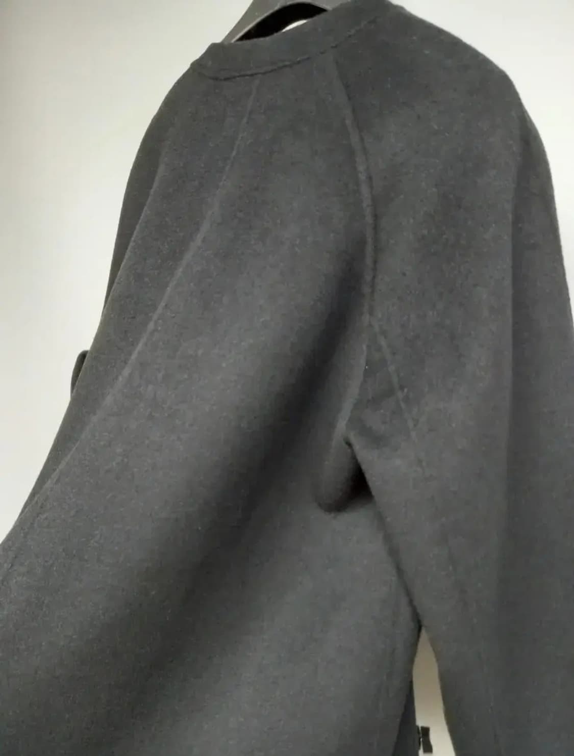 아니베에프 핸드메이드 블랙 하프코트 66.77 상품이미지6