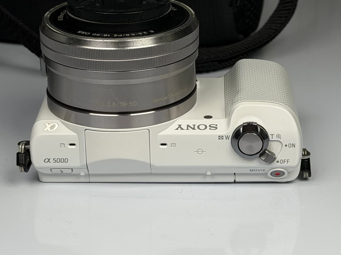 소니 A5000 화이트 미러리스 카메라 상품이미지4