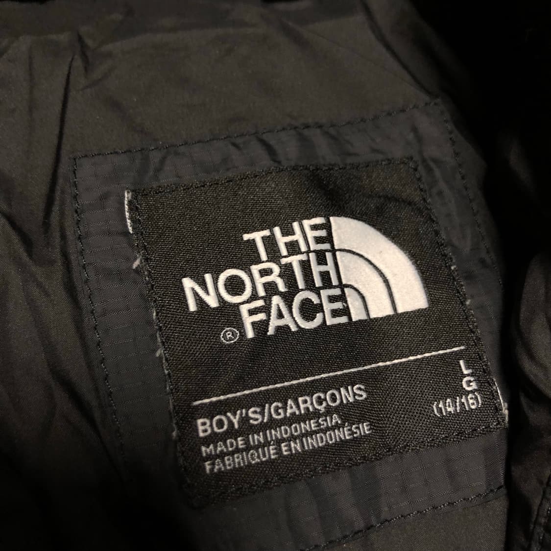 노스페이스 경량 패딩 상태굿 여성용 자켓 550 상품이미지4