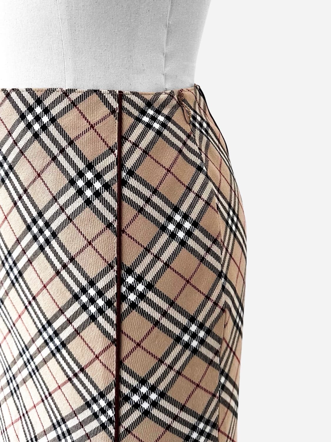 Burberry Vintage Check Skirt 상품이미지4