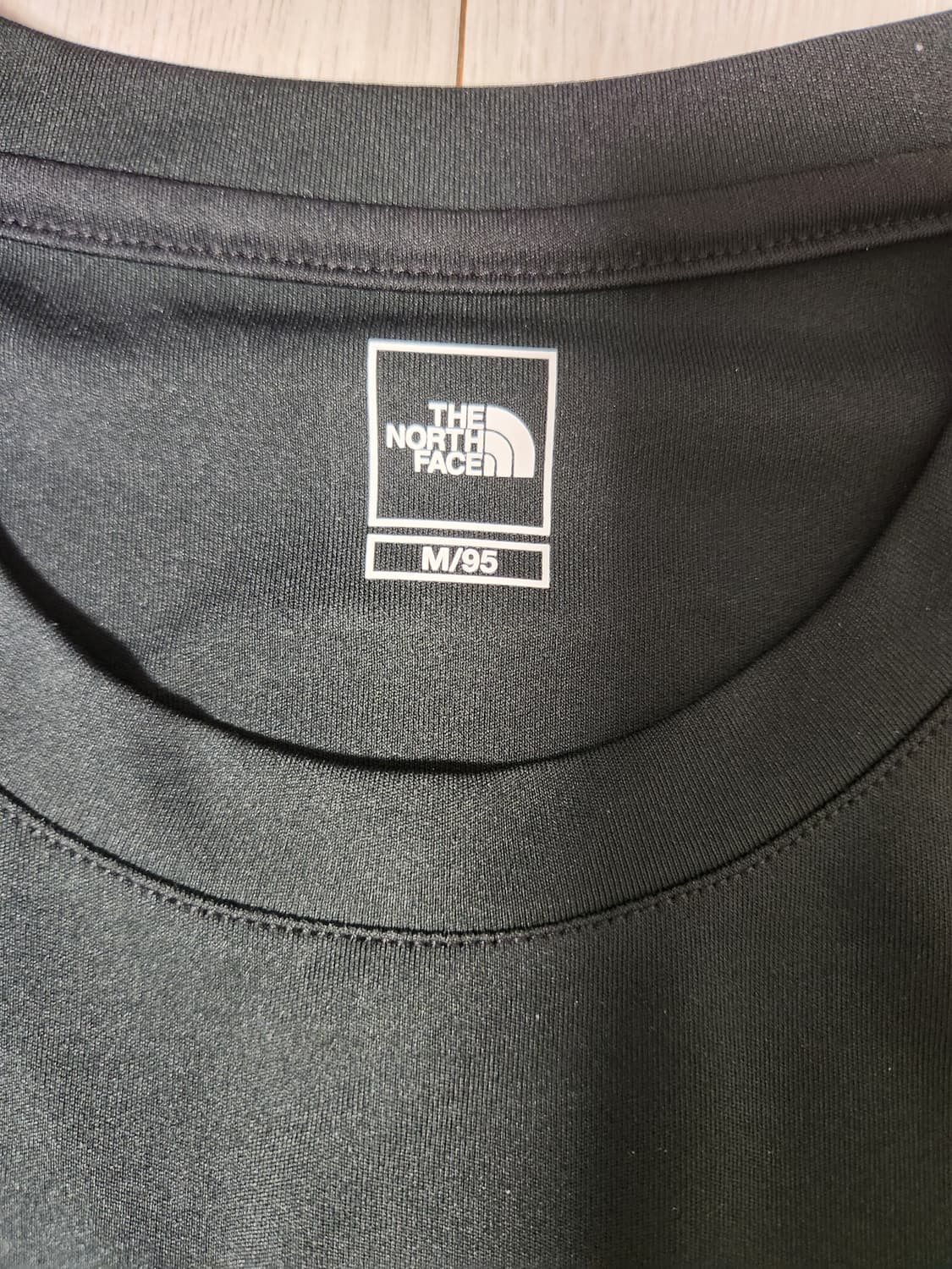 새상품급)노스페이스 남성 반팔티 사이즈95(m)

여러 중고사이트에도 같 상품이미지2