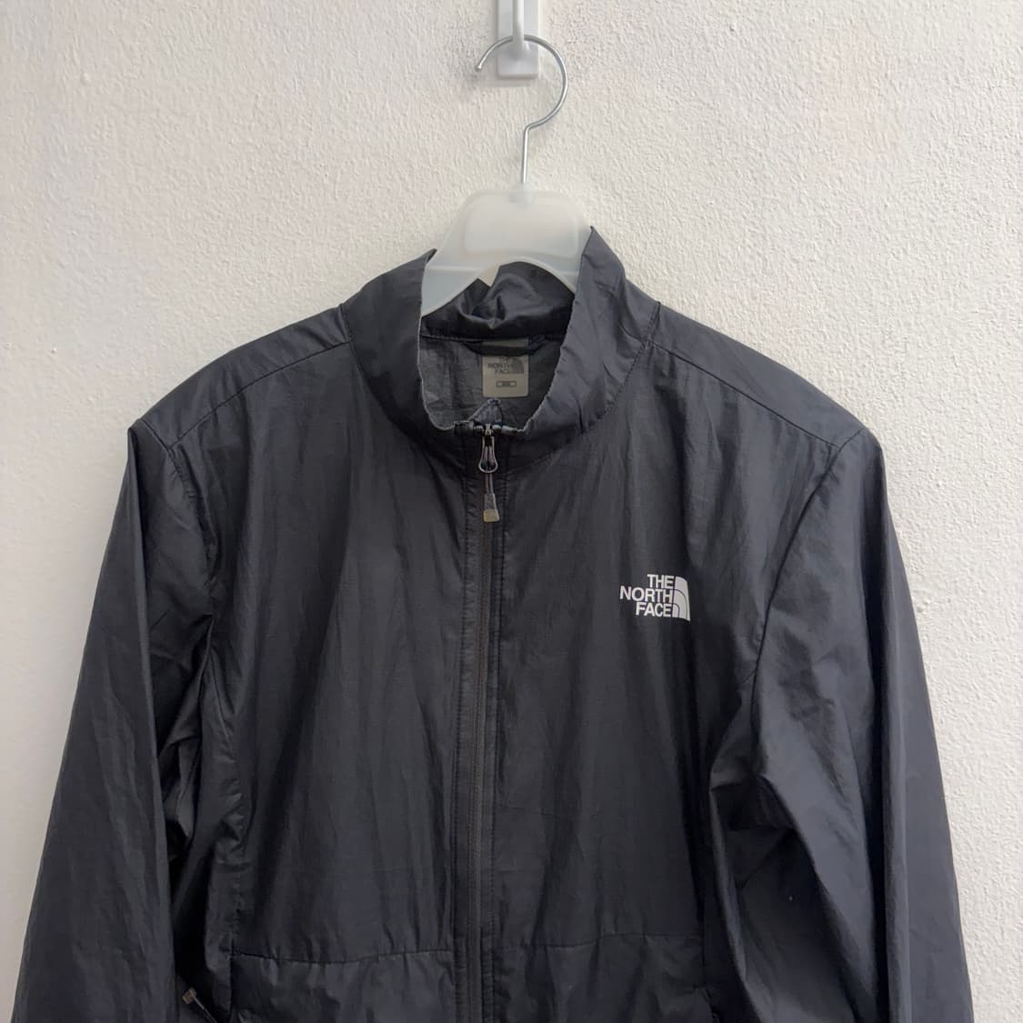 노스페이스 블랙 바람막이(90) 상품이미지4