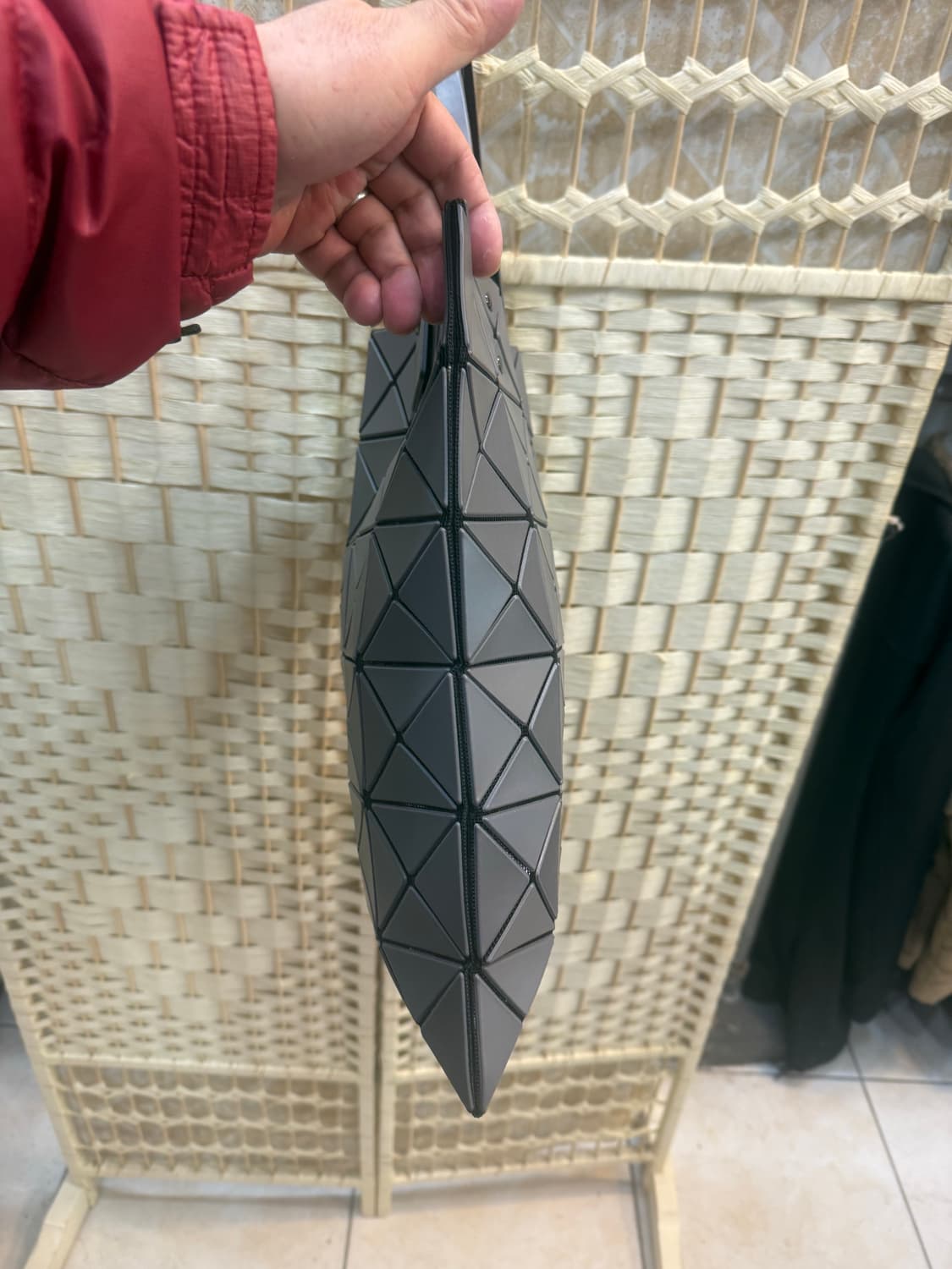 정품 바오바오 토트백 팝니다 상품이미지5