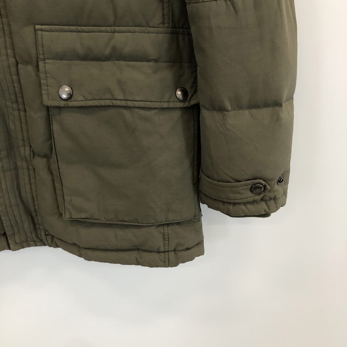 ck 캘빈클라인 덕다운 올리브 패딩 M 상품이미지3