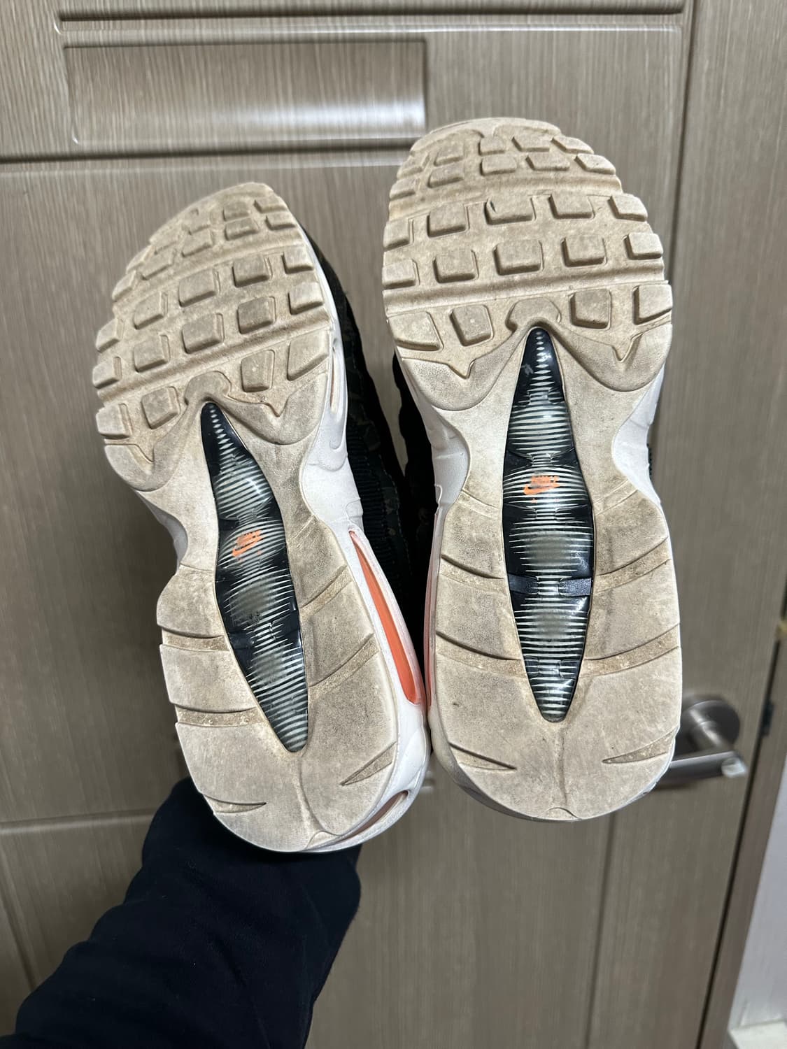 나이키 에어맥스 95 칼하트 WIP 카모 260mm 상품이미지5