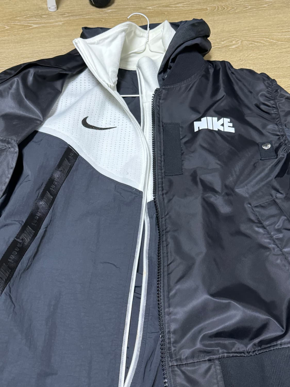 나이키x사카이 NRG 봄버 레이어드 자켓  상품이미지4