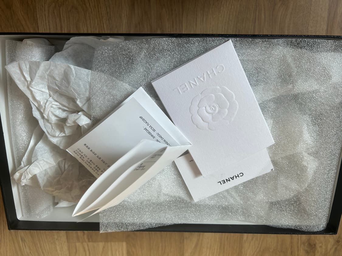 샤넬x퍼렐 윌리엄스 콜라보 뮬 상품이미지2